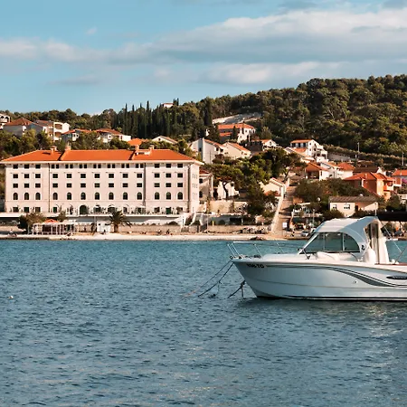 Brown House & Ξενοδοχείο