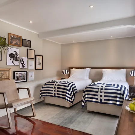 Brown House & Hotel Trogir