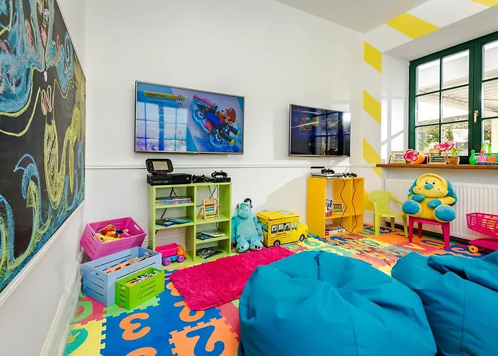 Ξενοδοχείο Brown House & 4*