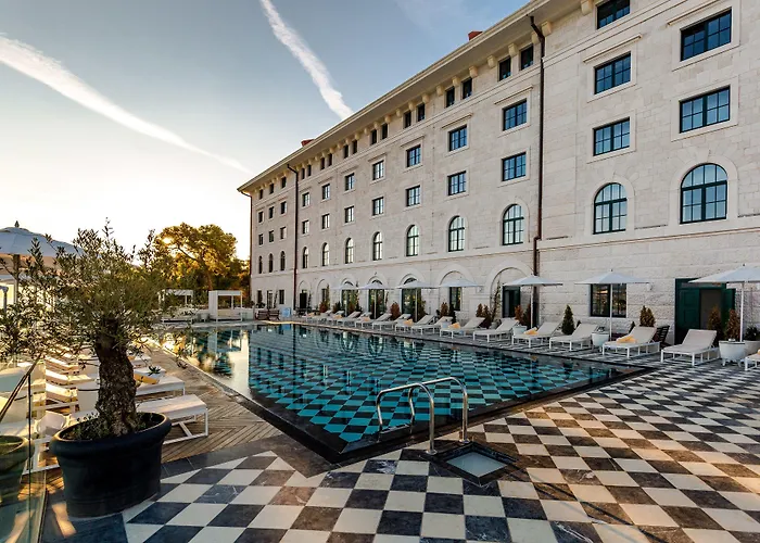 布朗海滩豪斯酒店及spa 4*