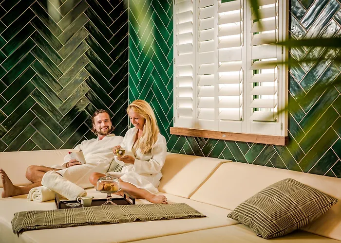 酒店 布朗海滩豪斯酒店及spa 4*